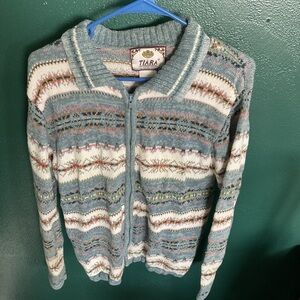 Tiara International Women's Knit Cardigan Sweater Medium  zip up
